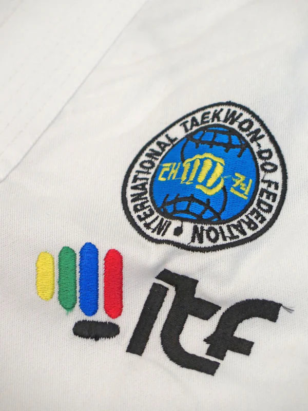 Uniforme de estudiante TOP TEN ITF KYONG - Dobok TKD blanco bordado