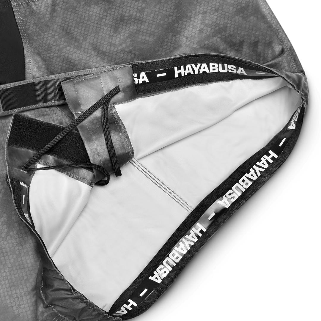 Pantalones cortos de MMA hasta la mitad del muslo Hayabusa Hex