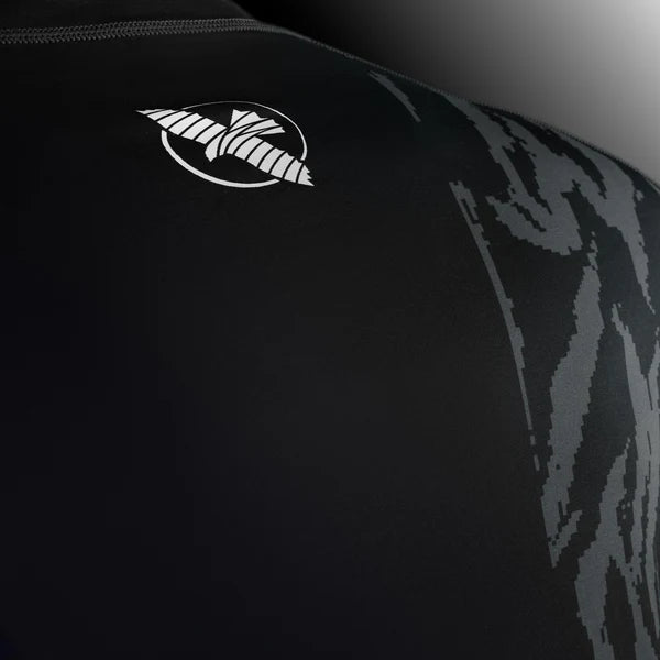 Rasguard de Manga Corta Apex de Hayabusa Black
