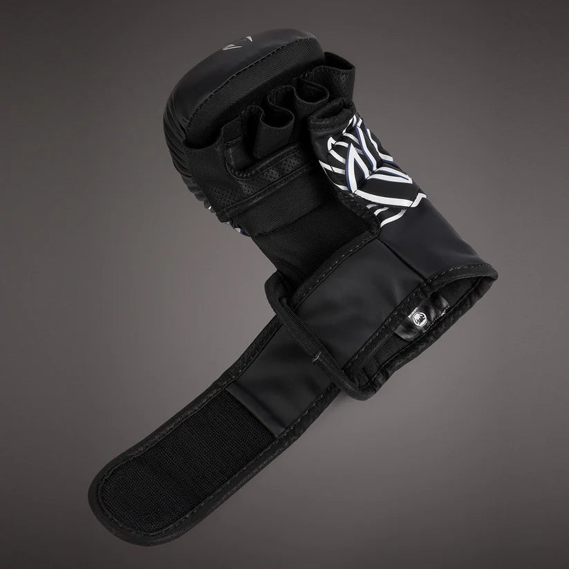Venum x TEKKEN 8 - Jin Kazama MMA Sparring Gloves