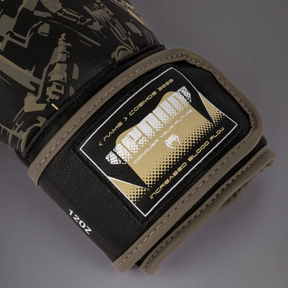 Invasor de Venum Guantes de boxeo - Negro/Arena