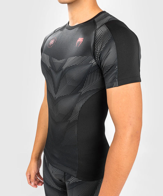 Venum Phantom Rashguard Mangas Cortas - Negro/Rojo