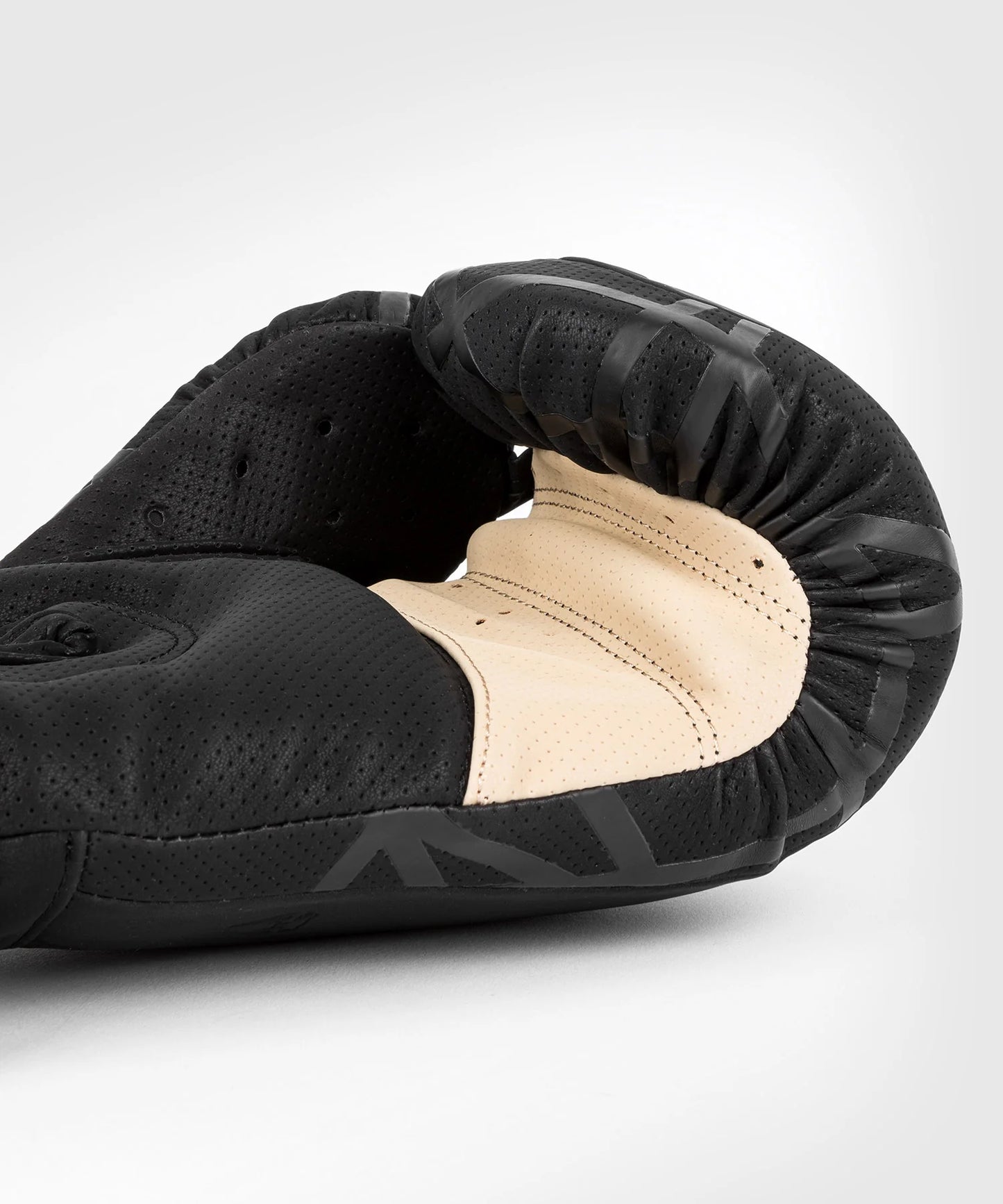 Guantes de Boxeo Venum Tecmo 2.0 - Black