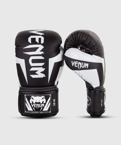 Guantes de boxeo Venum Elite, color negro y blanco