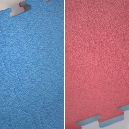 LÁMINAS DE TATAMI AZUL/ROJO REVERSIBLE DE 100CM X 100CM X 2,5CM DE ESPESOR