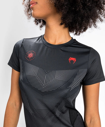 Camiseta Venum Phantom Dry Tech - Para Mujeres - Negro/Rojo